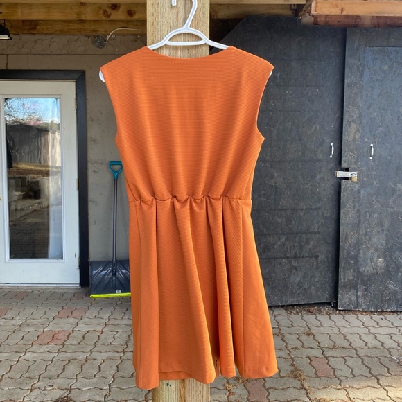 Orange cottagecore dress - Picture 6 of 8